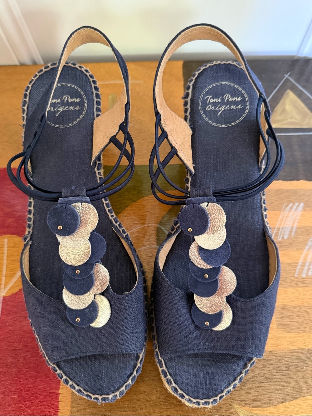 Toni Pons Navy Sitges Espadrille Sandals. Women's Size: 40 (U.S. 9)
